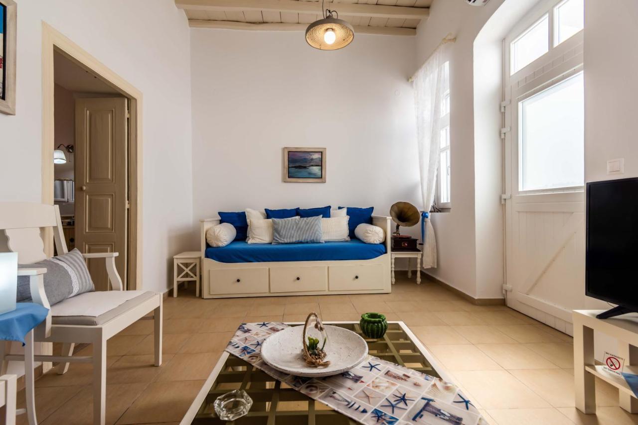 Casa Nostalgia Villa Adamantas  Buitenkant foto